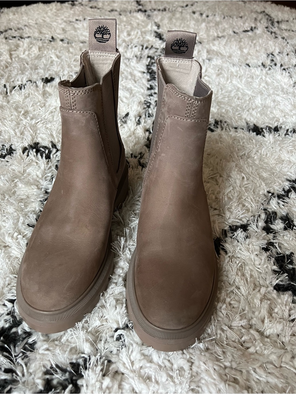 Timberland Cortina Valley Mid Chelsea Boots in Color Taupe - Picture 4 of 6